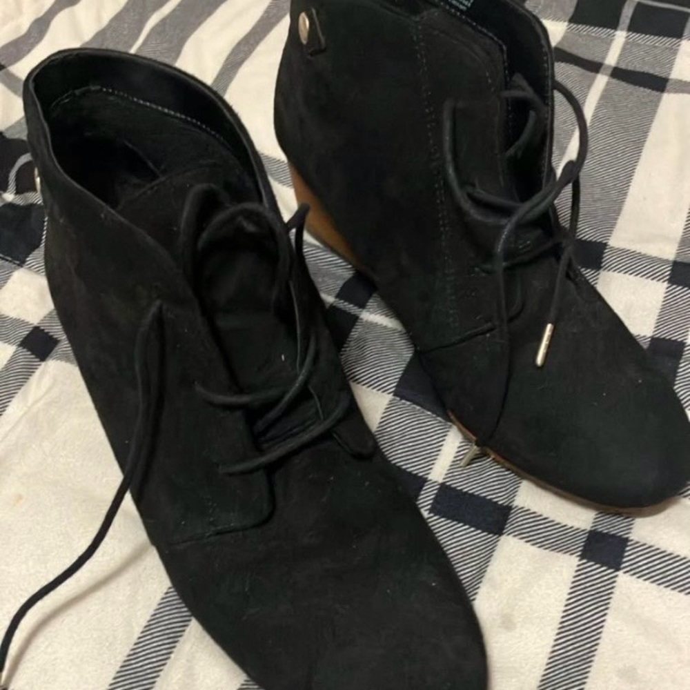 Dr. Scholl's Black Lace-Up Wedge Booties